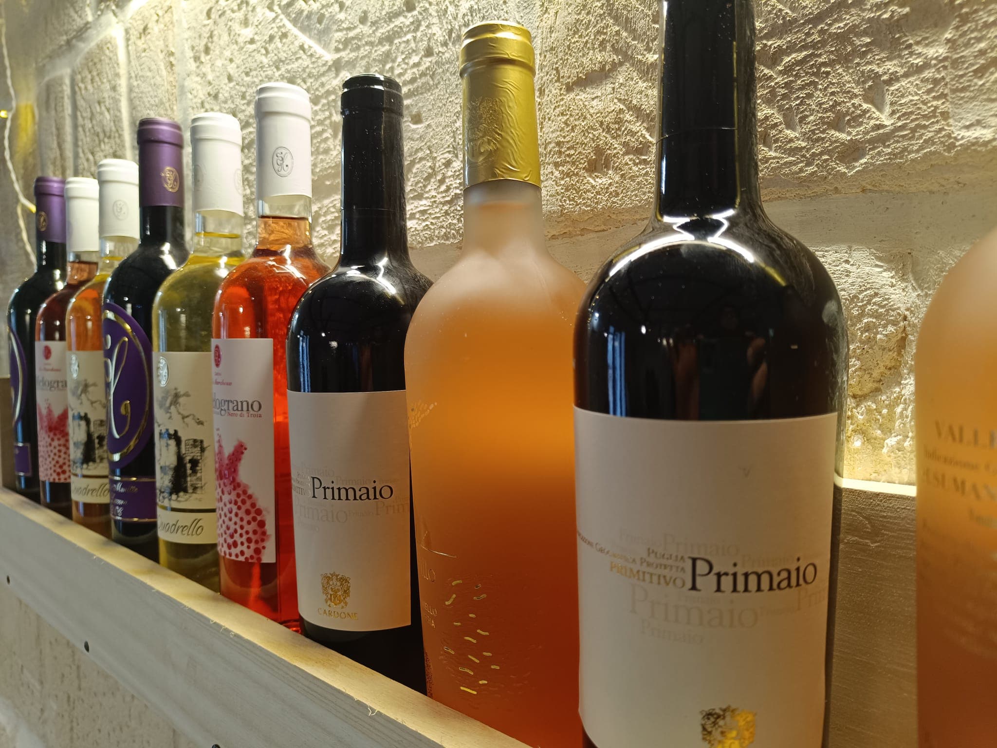 Selezione di vini pugliesi de La Lanterna